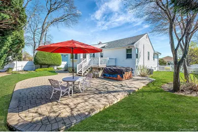 1672 Eyre Place, North Bellmore, NY 11710 - Photo 9