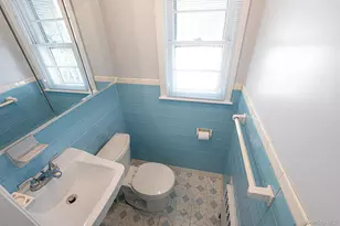 1672 Eyre Pl, North Bellmore, NY 11710 - Photo 25