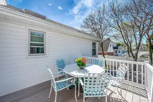 1672 Eyre Pl, North Bellmore, NY 11710 - Photo 11