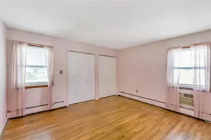 4 Carino Dr, Hicksville, NY 11801 - Photo 9