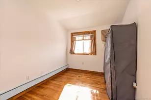 117-30 201st St, Saint Albans, NY 11412 - Photo 11