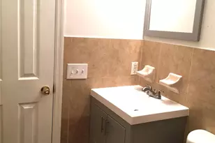 82-81 88th Pl, Glendale, NY 11385 - Photo 13