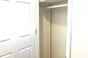 82-81 88th Pl, Glendale, NY 11385 - Photo 5