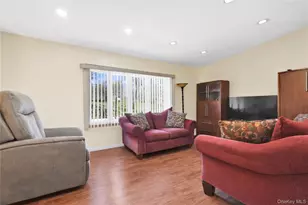 1580 Crotona Park E, Bronx, NY 10460 - Photo 3
