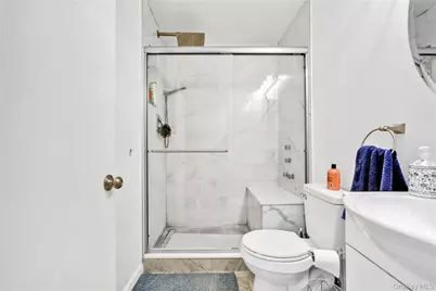 1580 Crotona Park E, Bronx, NY 10460 - Photo 9