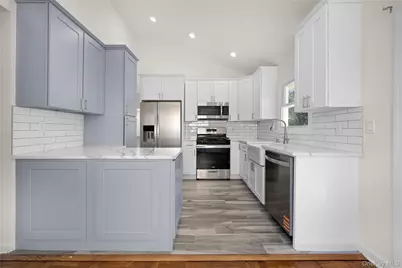 46 Elmtree Lane, Jericho, NY 11753 - Photo 5