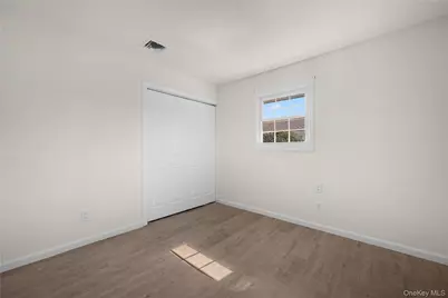 46 Elmtree Lane, Jericho, NY 11753 - Photo 13