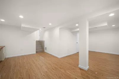 46 Elmtree Lane, Jericho, NY 11753 - Photo 21