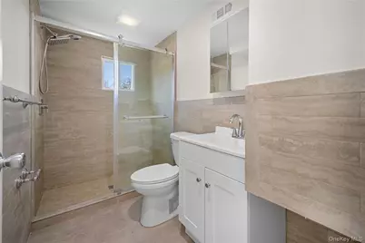 46 Elmtree Lane, Jericho, NY 11753 - Photo 17