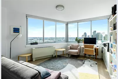 4705 Center Boulevard, Long Island City, NY 11109 - Photo 5