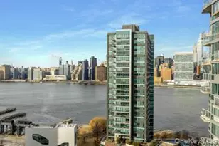 4705 Center Blvd, Long Island City, NY 11109 - Photo 5