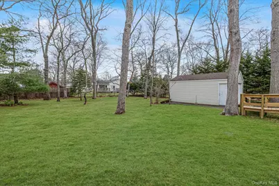 74 Country Club Road, Bellport, NY 11713 - Photo 17