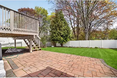 26 Montross Street, White Plains, NY 10603 - Photo 31
