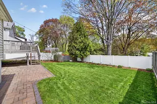 26 Montross St, White Plains, NY 10603 - Photo 35