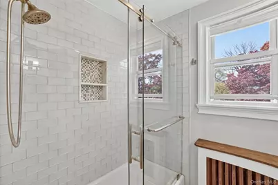 26 Montross Street, White Plains, NY 10603 - Photo 23