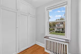 26 Montross St, White Plains, NY 10603 - Photo 25