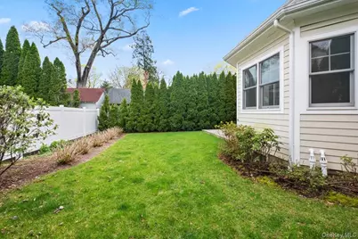 109 Lee Road, Scarsdale, NY 10583 - Photo 27