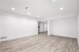 109 Lee Rd, Scarsdale, NY 10583 - Photo 23