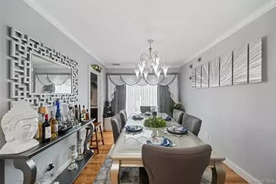 13 Noon Place, Freeport, NY 11520 - Photo 7