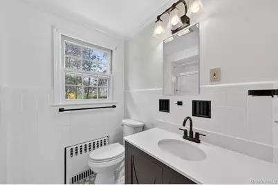 4 Scenic Drive, Poughkeepsie, NY 12603 - Photo 17