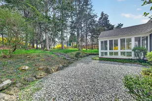 4 Scenic Dr, Poughkeepsie, NY 12603 - Photo 27