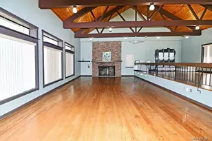 55 Gauguin Ct, Middle Island, NY 11953 - Photo 35