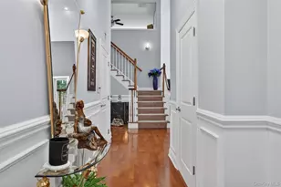 2272 Dalton Dr, Cortlandt Manor, NY 10567 - Photo 9