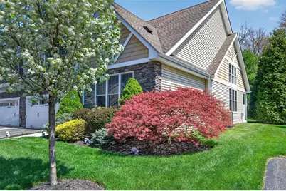 2272 Dalton Drive, Cortlandt Manor, NY 10567 - Photo 3
