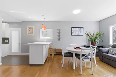 345 W Walnut Street, Long Beach, NY 11561 - Photo 11