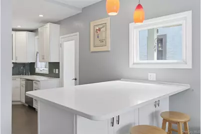 345 W Walnut Street, Long Beach, NY 11561 - Photo 13