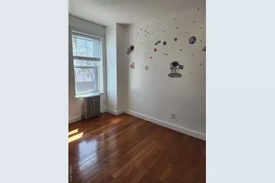 11 Coonley Court, New York, NY 10303 - Photo 13