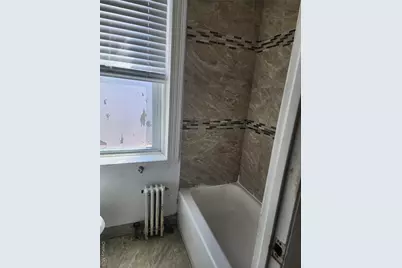 11 Coonley Court, New York, NY 10303 - Photo 17