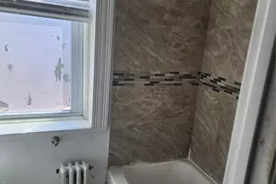 11 Coonley Ct, New York, NY 10303 - Photo 17