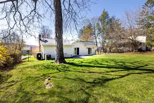 1936 Longvue St, Yorktown Heights, NY 10598 - Photo 31