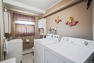 26 Clarke St, Brentwood, NY 11717 - Photo 29