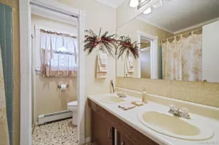26 Clarke St, Brentwood, NY 11717 - Photo 27
