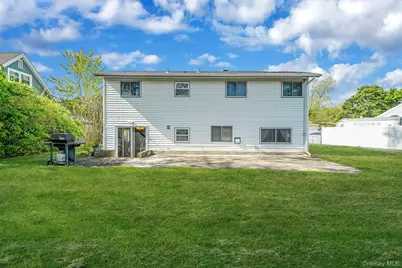 26 Clarke Street, Brentwood, NY 11717 - Photo 7
