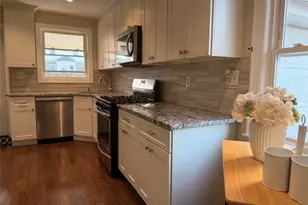 25 Crowell St, Hempstead, NY 11550 - Photo 17