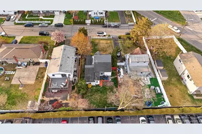 266 Neptune Avenue, West Babylon, NY 11704 - Photo 31