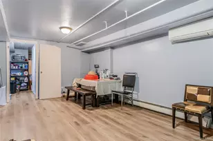 68 Riverdale Rd, Valley Stream, NY 11581 - Photo 13