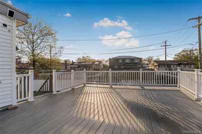 68 Riverdale Road, Valley Stream, NY 11581 - Photo 17