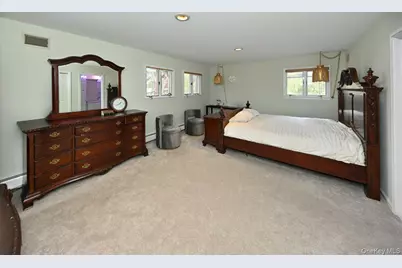 19 Sterling Road, Spring Valley, NY 10977 - Photo 13