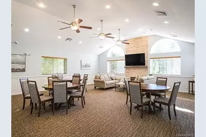 39 Quail Court, Manorville, NY 11949 - Photo 17