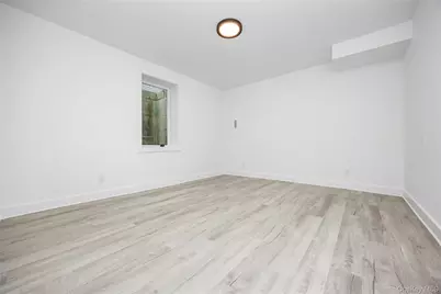 128 Priscilla Avenue, Flanders, NY 11901 - Photo 37