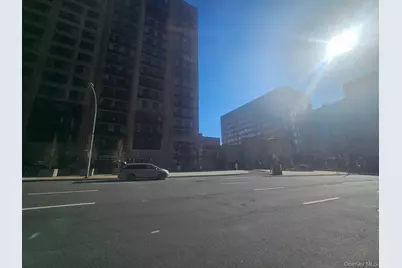 4 Martine Avenue #1501, White Plains, NY 10606 - Photo 3