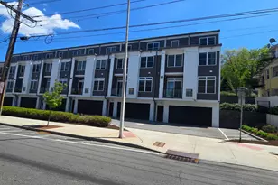 4 Martine Ave, White Plains, NY 10606 - Photo 9