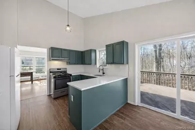 12 Aron Court, Spring Valley, NY 10977 - Photo 13