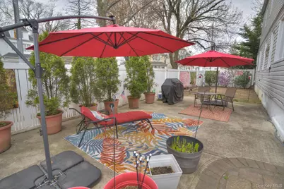 8021 62nd Street, Glendale, NY 11385 - Photo 25