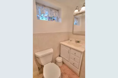 8021 62nd Street, Glendale, NY 11385 - Photo 7