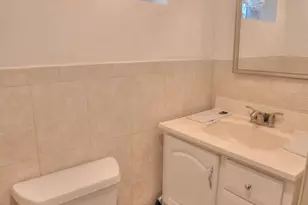 80-21 62nd St, Glendale, NY 11385 - Photo 7